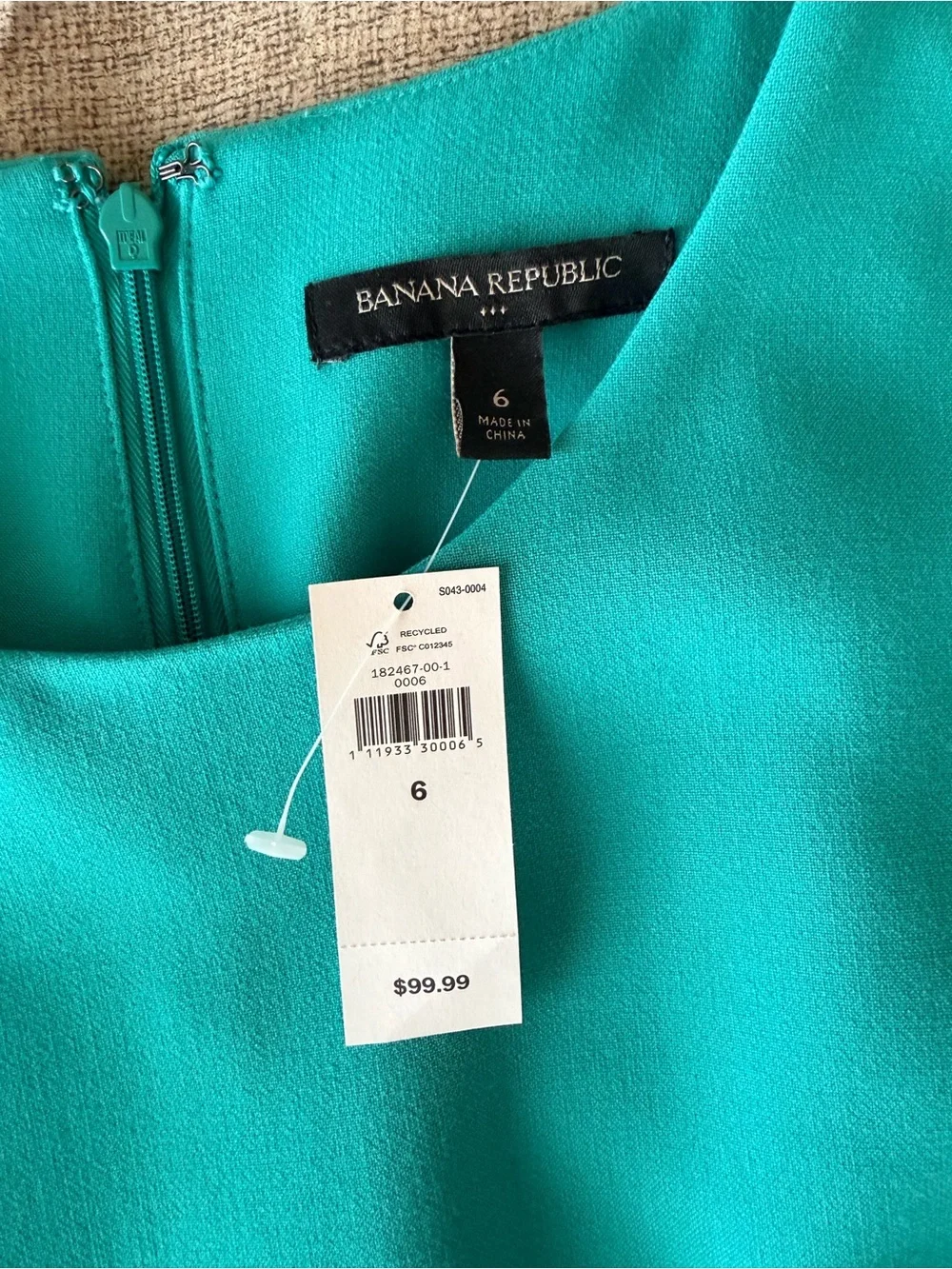 Banana Republic Mint Green Mini Dress with Laser-Cut Details - Picture 3 of 3